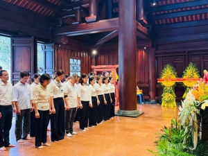 Trường Tiểu học Nam Thanh thành kính dâng hương tưởng niệm các Anh hùng liệt sĩ nhân kỷ niệm 79 năm Ngày Thương binh - Liệt sĩ  (27/7/1947 – 27/7/2026)