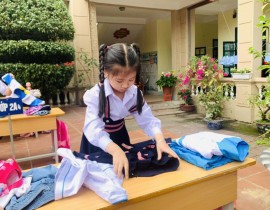 EM TỰ PHỤC VỤ BẢN THÂN