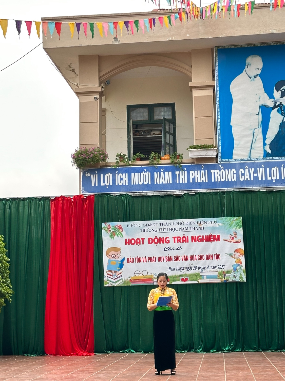 z4301297875948 562576f3022ce3f7834831ab2a18d0a5